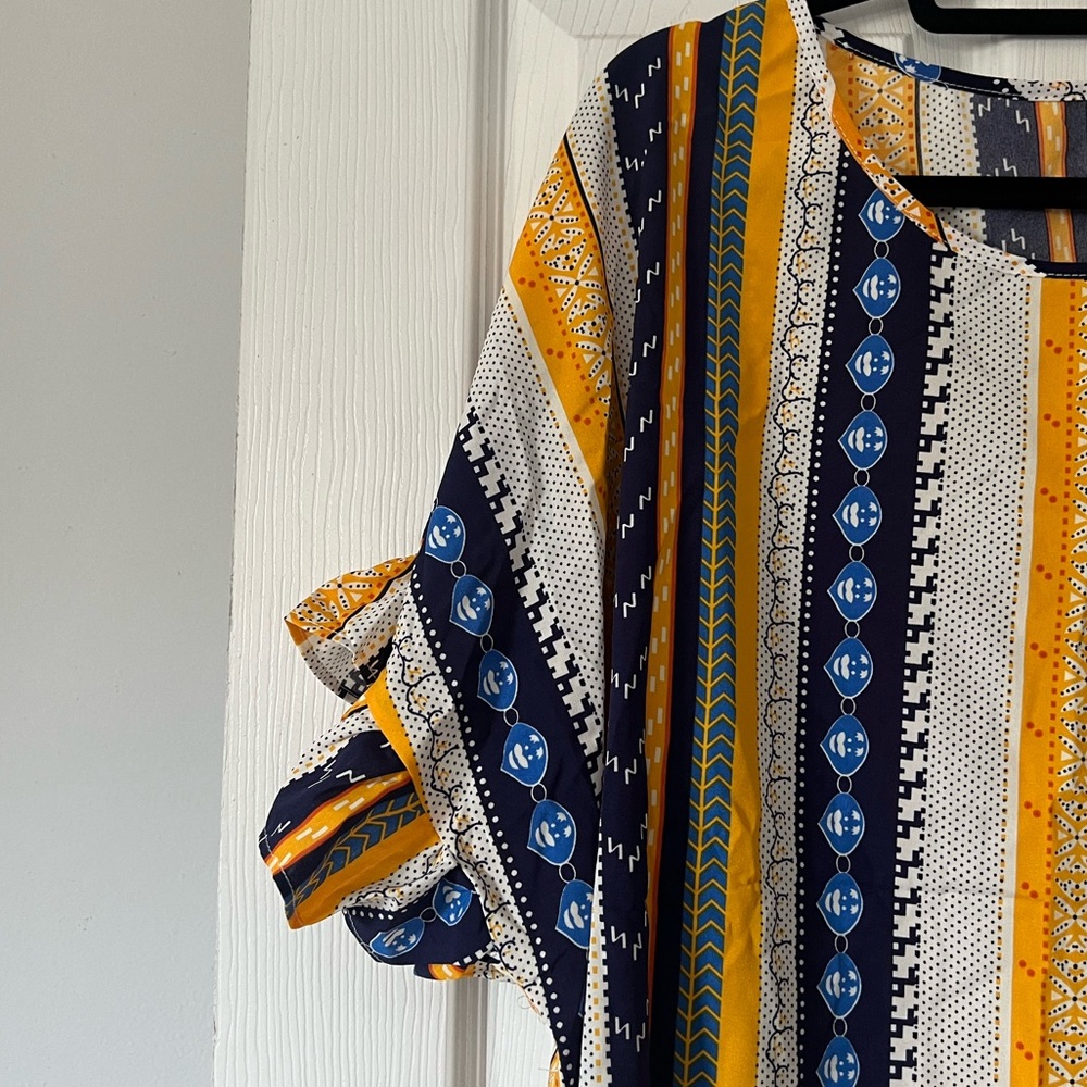 NEW Shein Curve Women’s Plus Size Yellow & Blue Toned Striped Blouse SZ 2X💛 - Picture 3 of 11